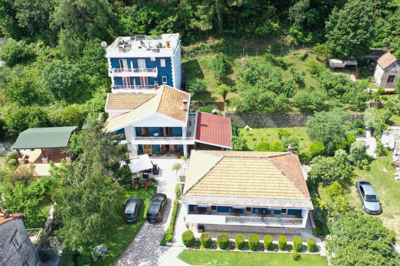 Apartments Ivanovic Kotor Exteriör bild