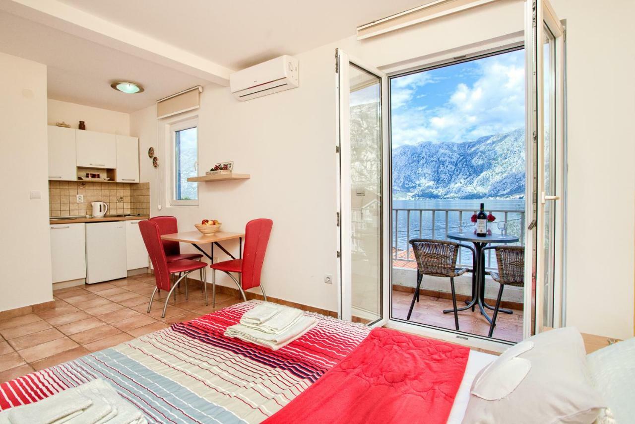 Apartments Ivanovic Kotor Exteriör bild